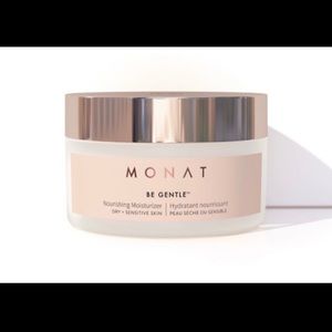 Monat Be Gentle moisturizer